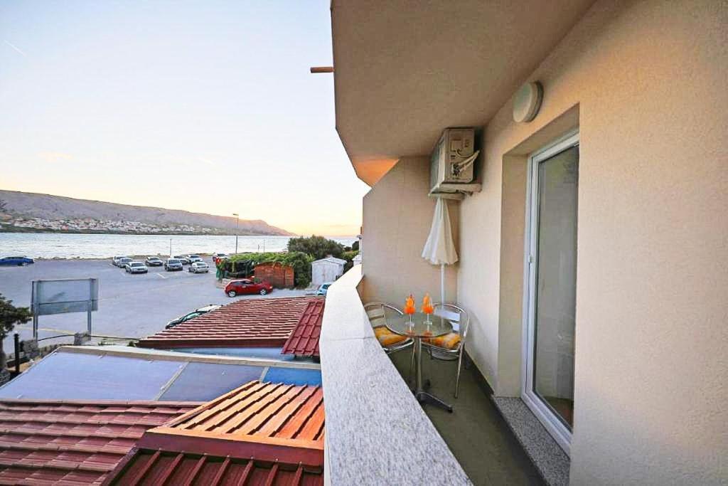 Apartmani "Jadran" باغ المظهر الخارجي الصورة
